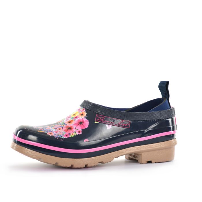 Kingston Waterproof Shoes by Thomas Cook - Sz 8 Only