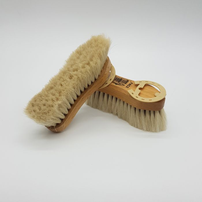 Salmon Goat Hair Face Brush