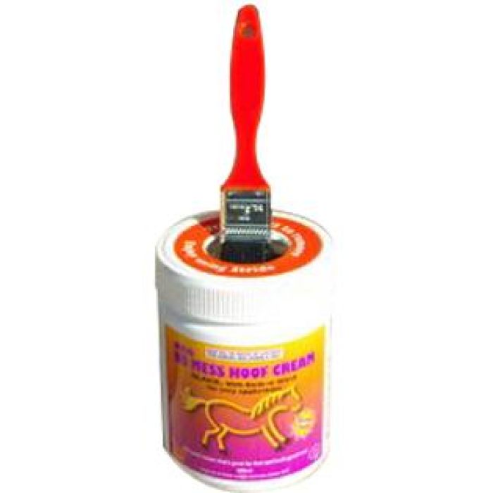 NRG No Mess Hoof Cream - Nourishing Black Cream for the hoof.